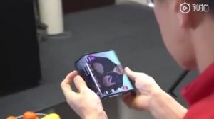 Home 15 Xiaomi Folding Phone