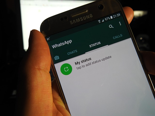 How to Choose who can see your Whatsapp Status Update  10